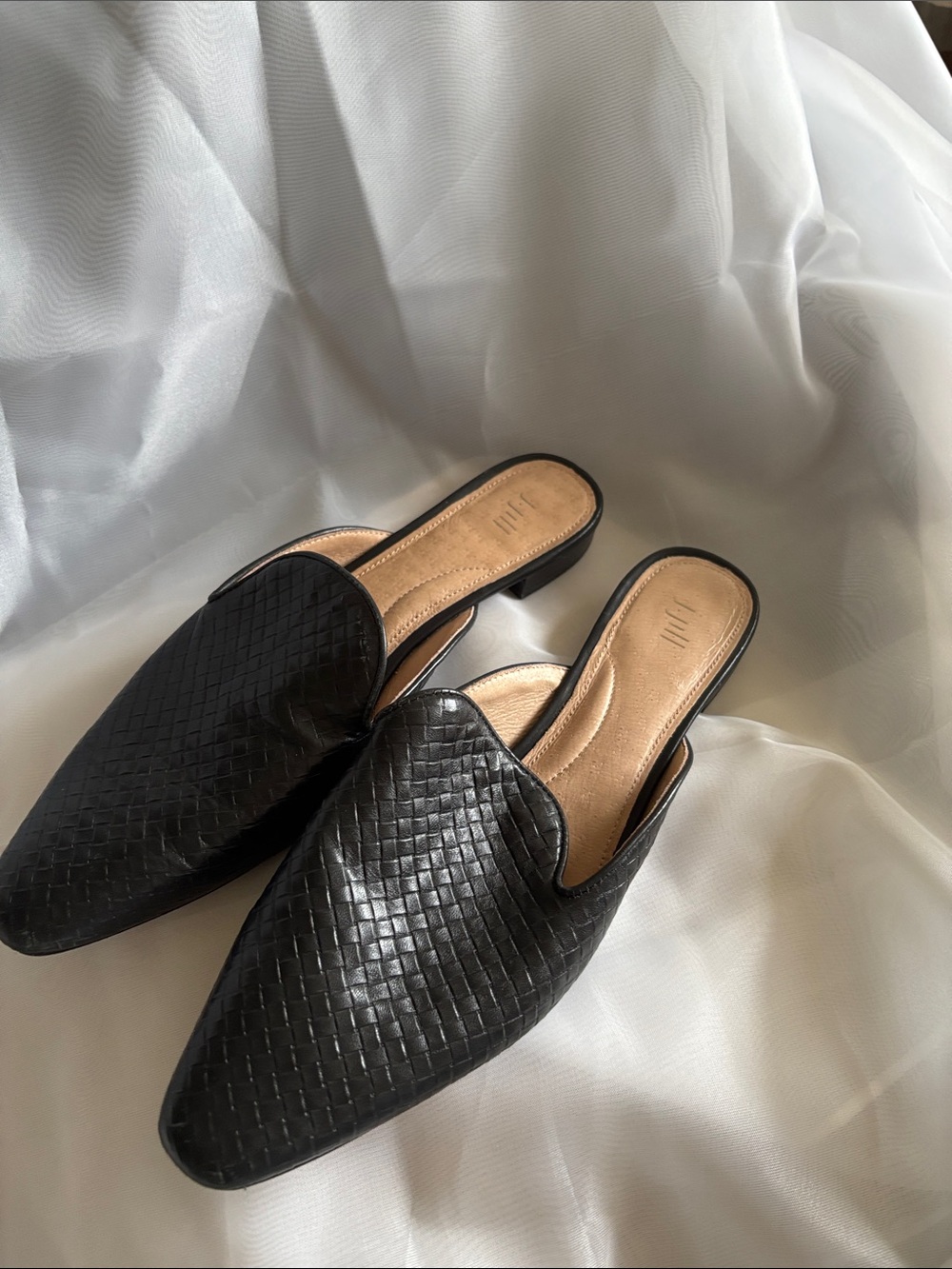 J. Jill Black Woven Leather Slip-On Mules with Tan Insole